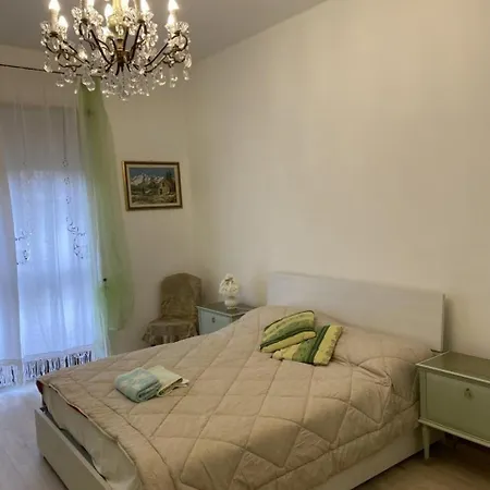 Casteldelfino トリノ